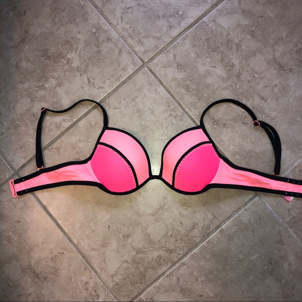 Bikini top